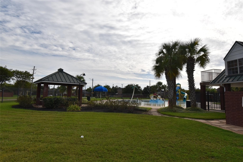17611 Hoover Gardens Drive - Photo 48