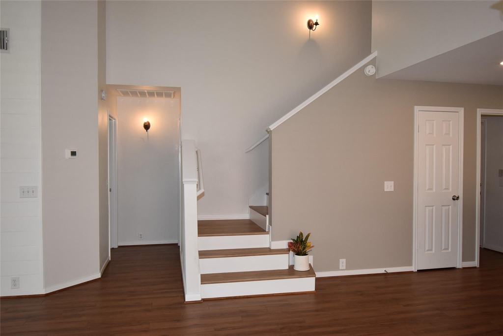 17611 Hoover Gardens Drive - Photo 25