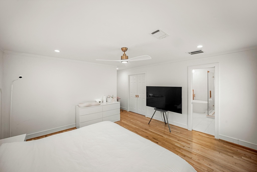 5630 Lymbar Drive - Photo 15