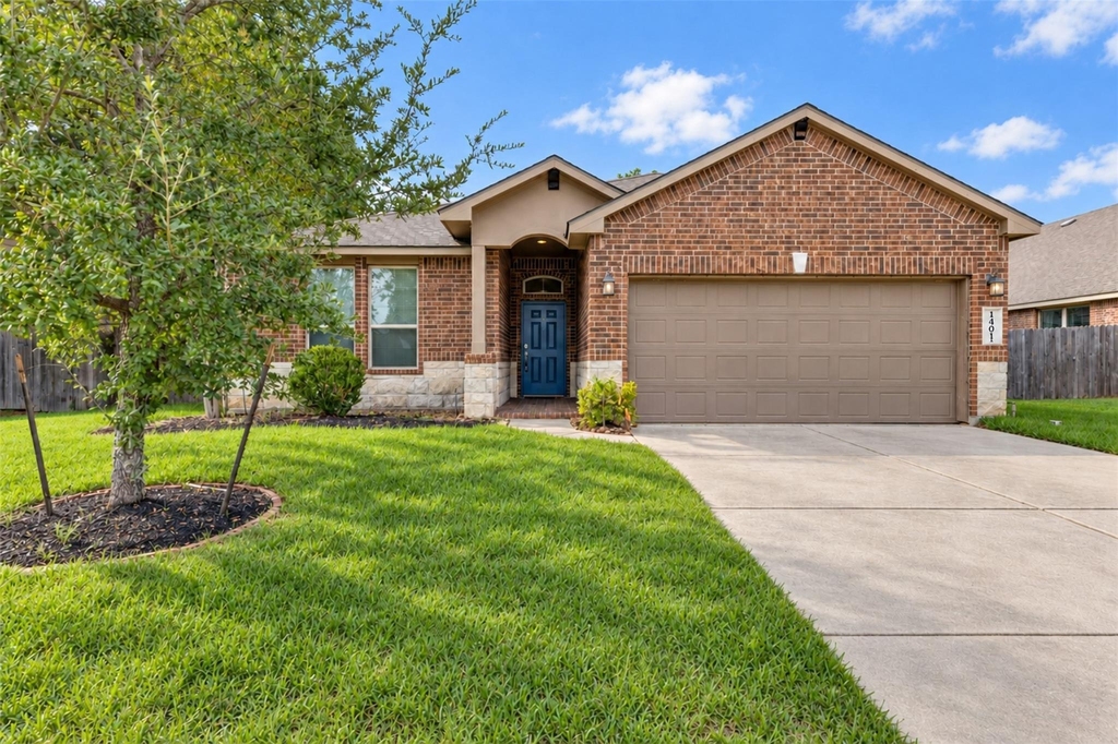 14011 Wolftrap Lane - Photo 0