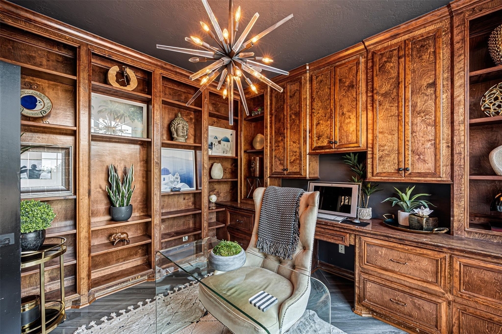 12345 White Oak Point - Photo 13