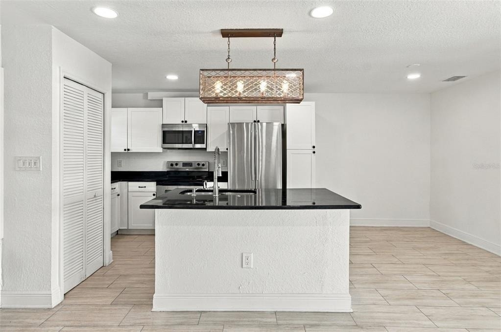 1319 E South Street - Photo 8
