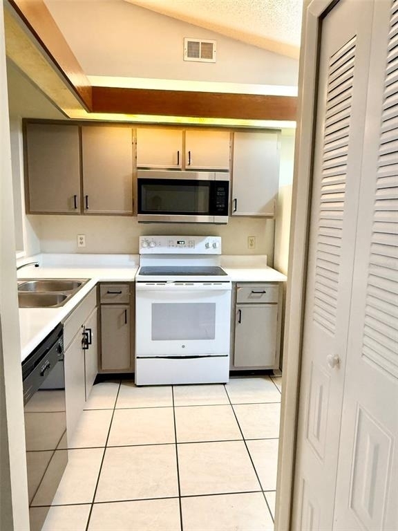 3012 S Semoran Boulevard - Photo 8