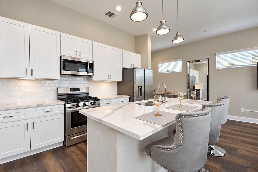 8401 Mclean Street - Photo 12