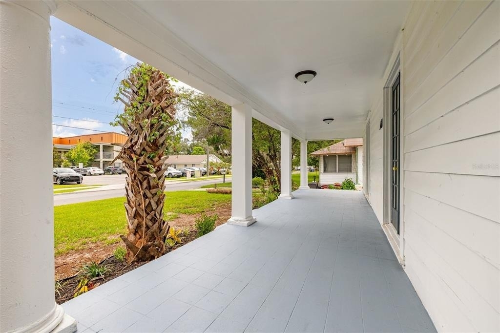 1201 Oakhill Street - Photo 1
