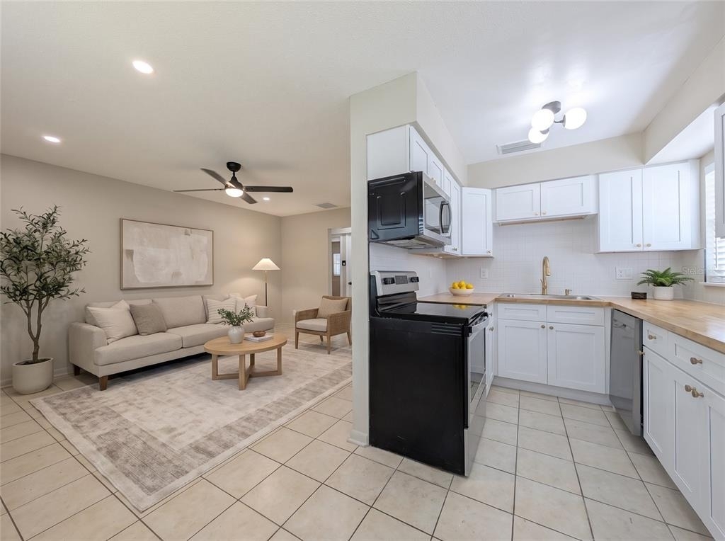 134 Jewel Drive - Photo 2