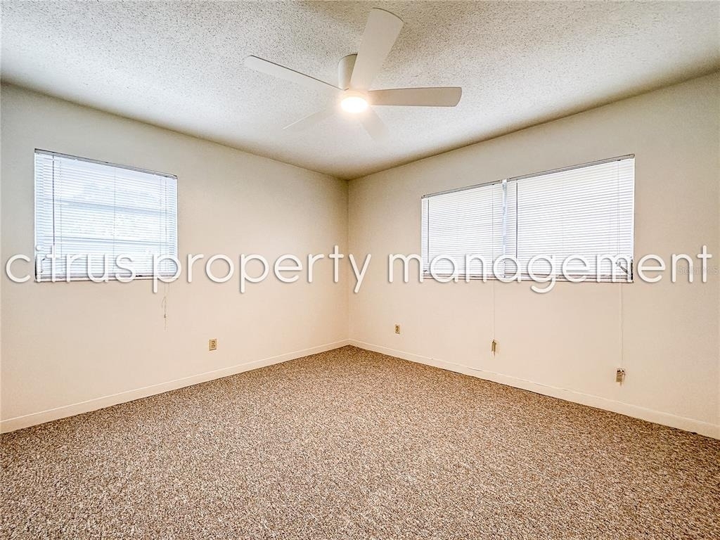 3026 Fairway Lane - Photo 9