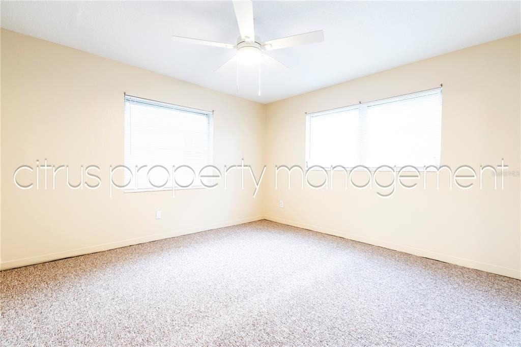 3026 Fairway Lane - Photo 10