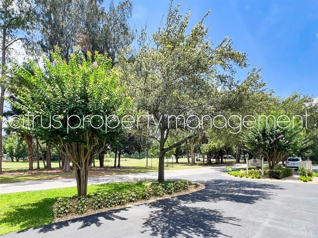 3026 Fairway Lane - Photo 18