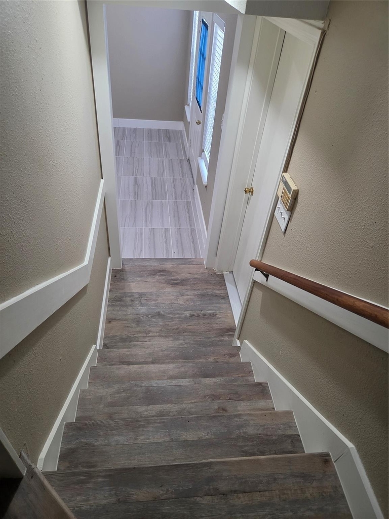 6526 Country Club Drive - Photo 17
