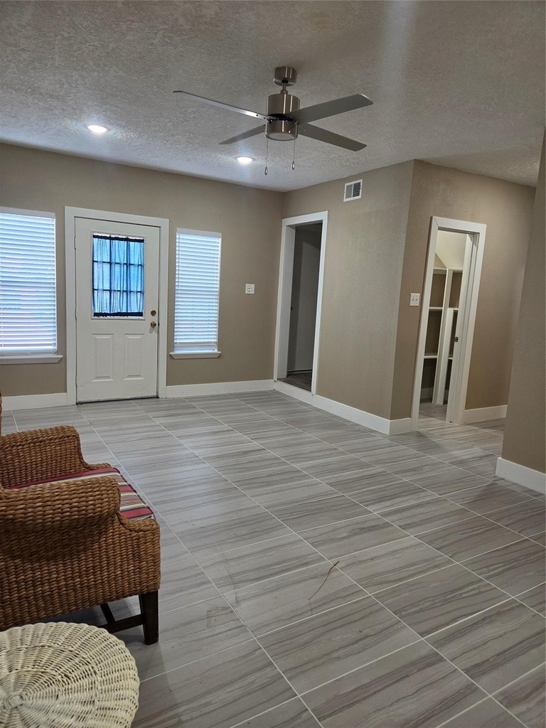 6526 Country Club Drive - Photo 3