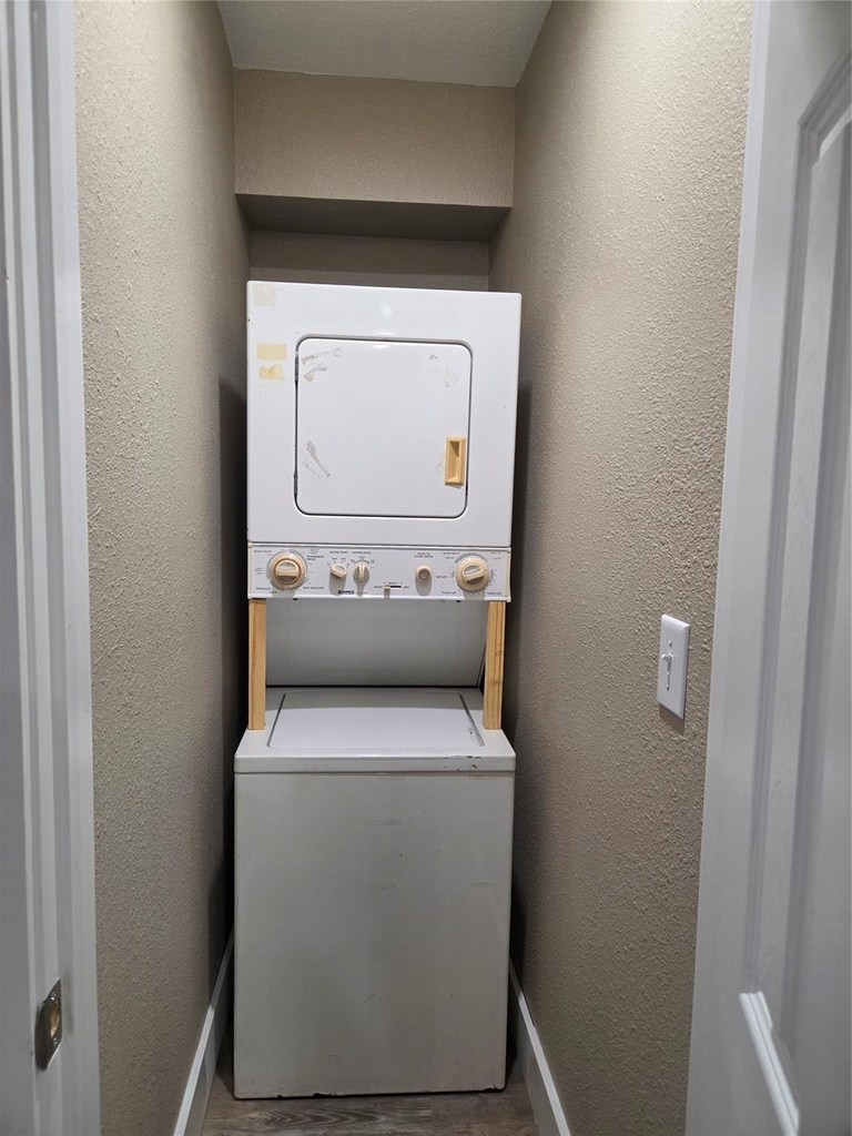 6526 Country Club Drive - Photo 21
