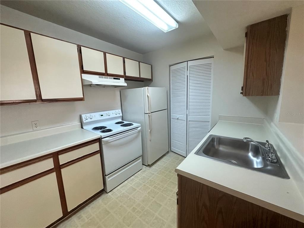 1049 S Hiawassee Road - Photo 5