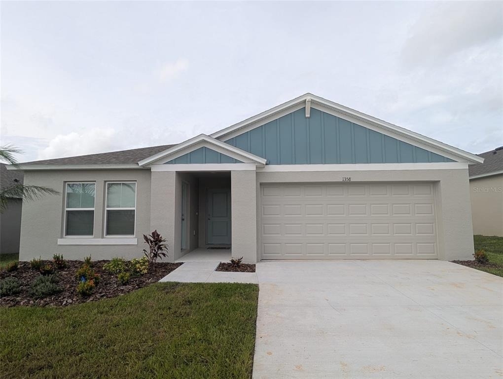 1358 Palmeroy Road - Photo 0