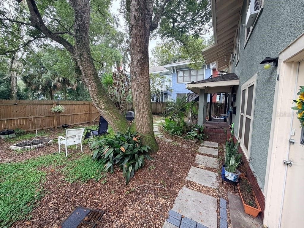 107 W 6th Street - Photo 4