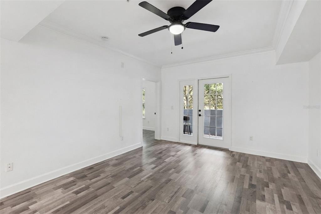 300 E South Street - Photo 8