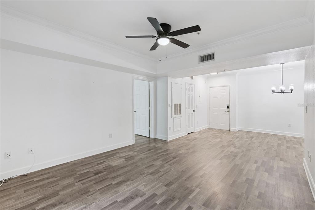 300 E South Street - Photo 9