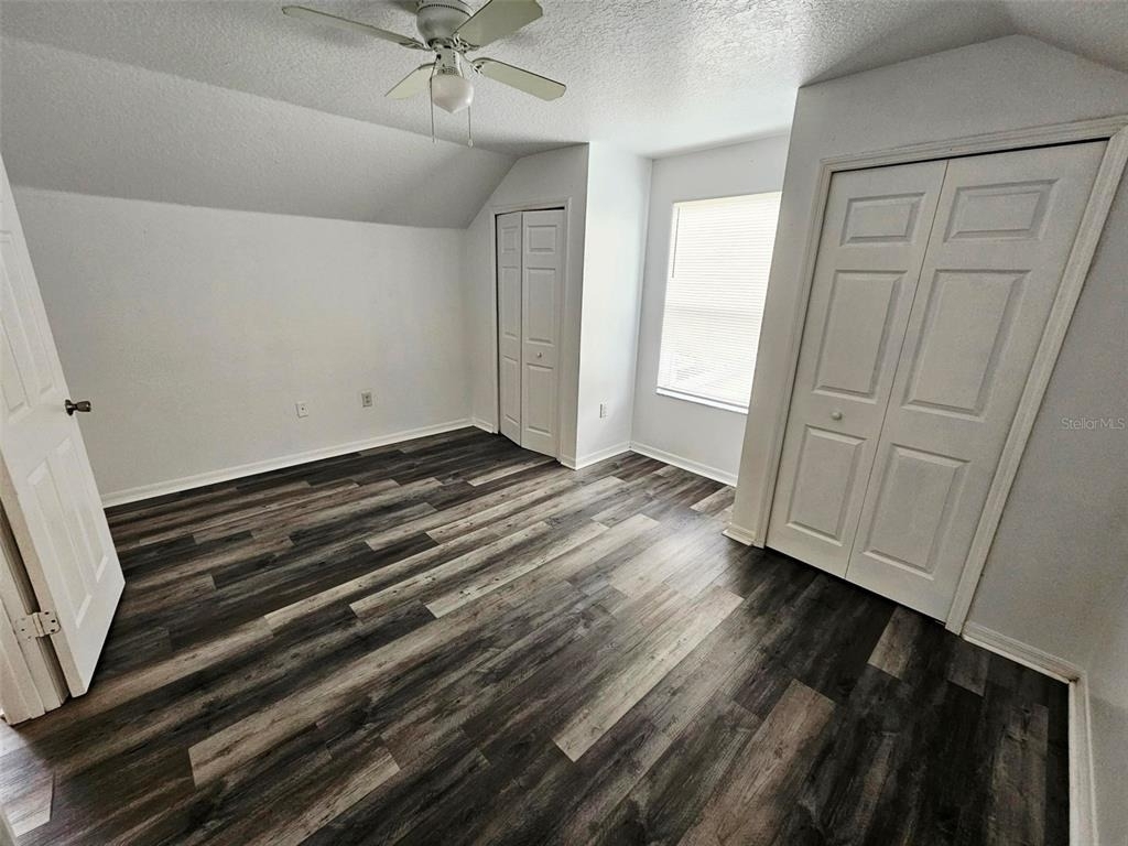 1024 Park Central Circle - Photo 10