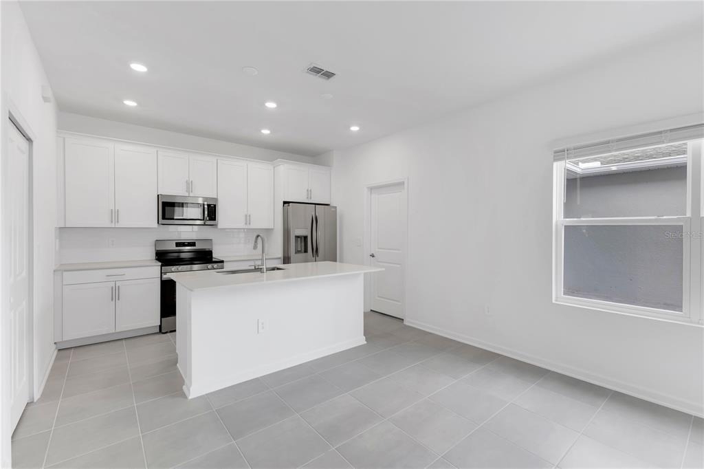 5595 Ronin Drive - Photo 6