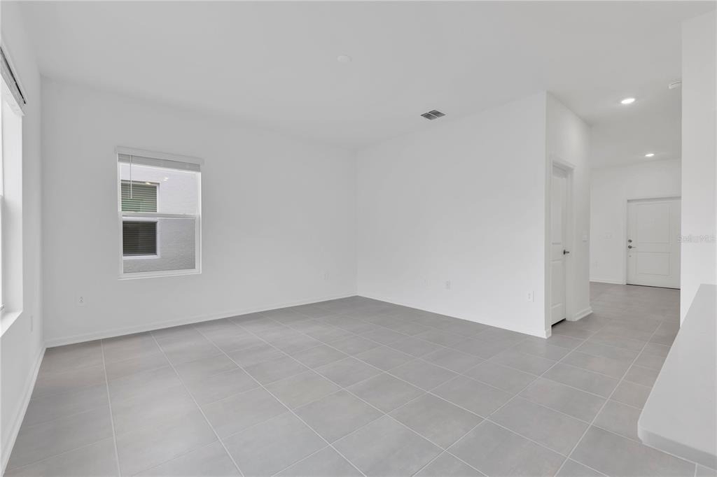 5595 Ronin Drive - Photo 4