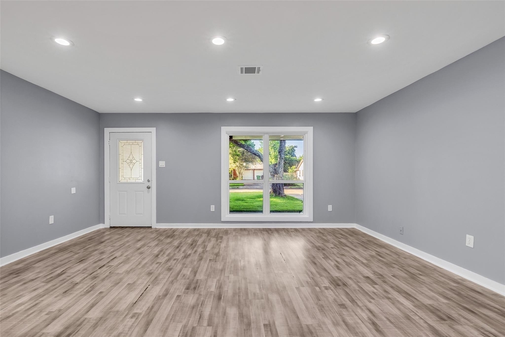 6930 Neff Street - Photo 11