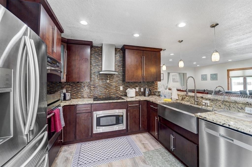 2598 Wood Street - Photo 19