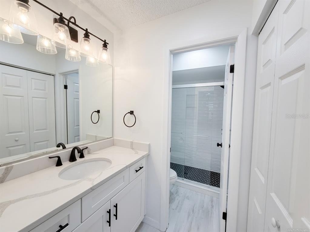 3457 Flossmoor Avenue - Photo 7
