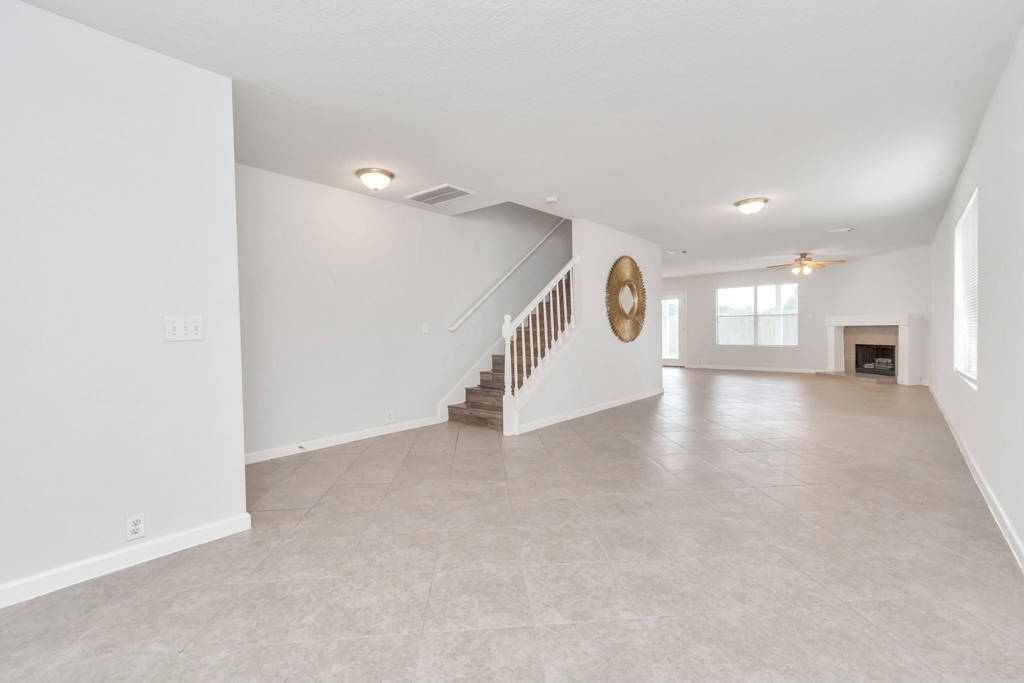 19762 Twin Canyon Court - Photo 2