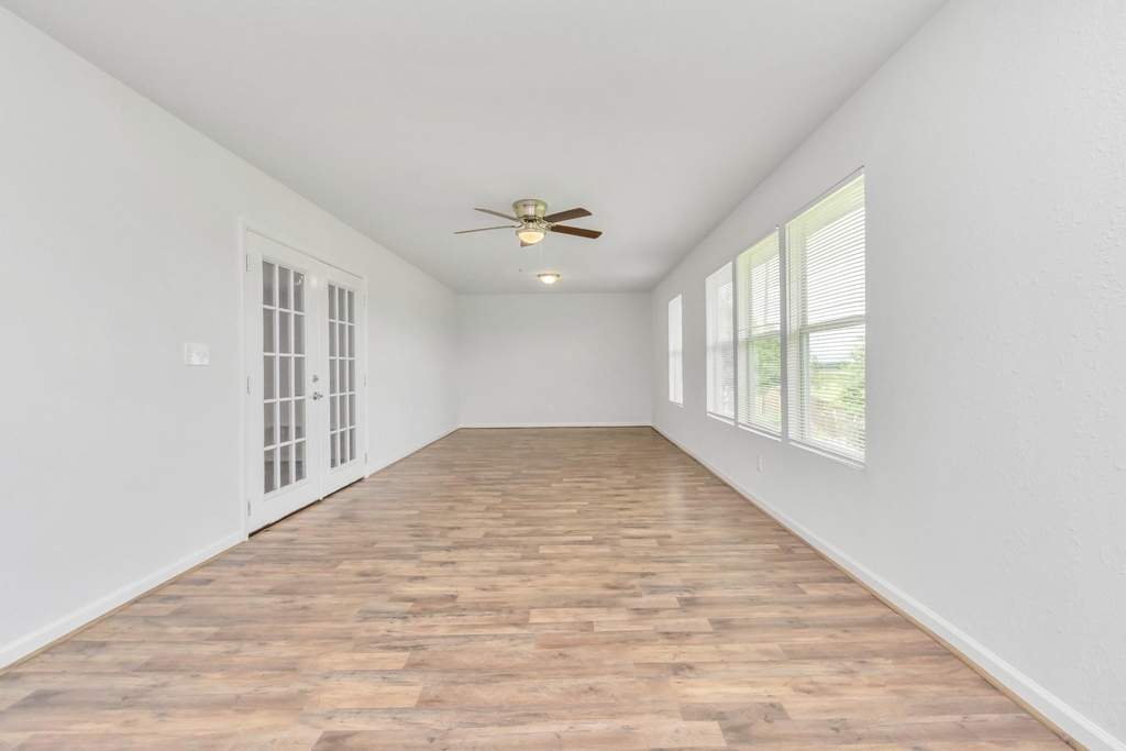 19762 Twin Canyon Court - Photo 13