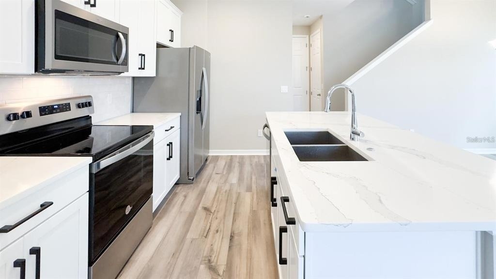 4731 Abbeywood Alley - Photo 6