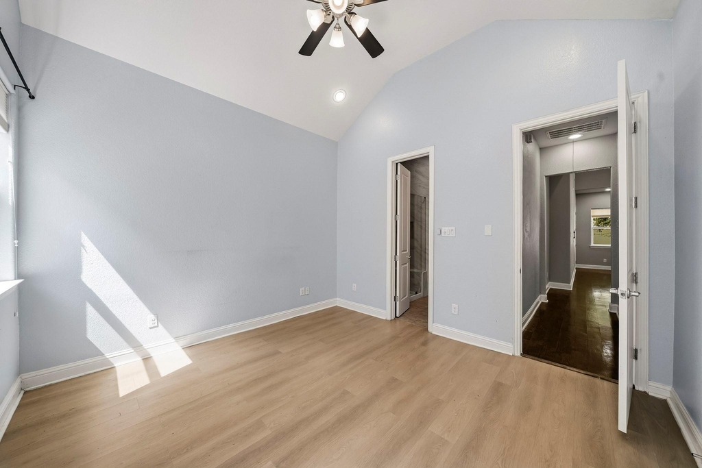 5434 Camaguey Street - Photo 9