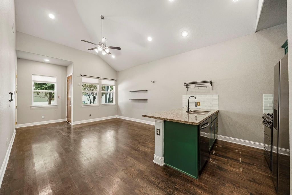 5434 Camaguey Street - Photo 6