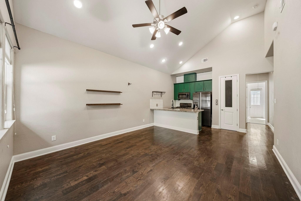 5434 Camaguey Street - Photo 2