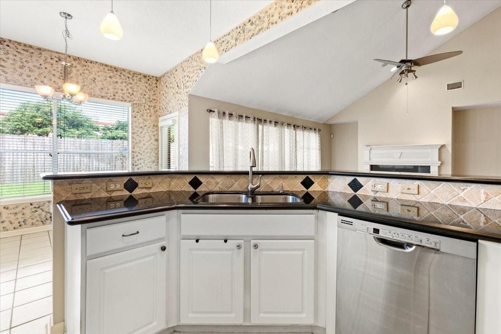 6203 Dove Fern Court - Photo 16