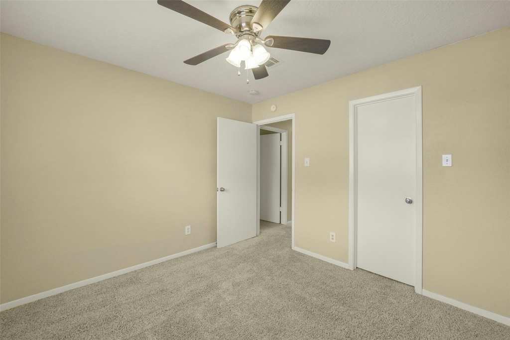 3638 Village Grove Drive - Photo 41