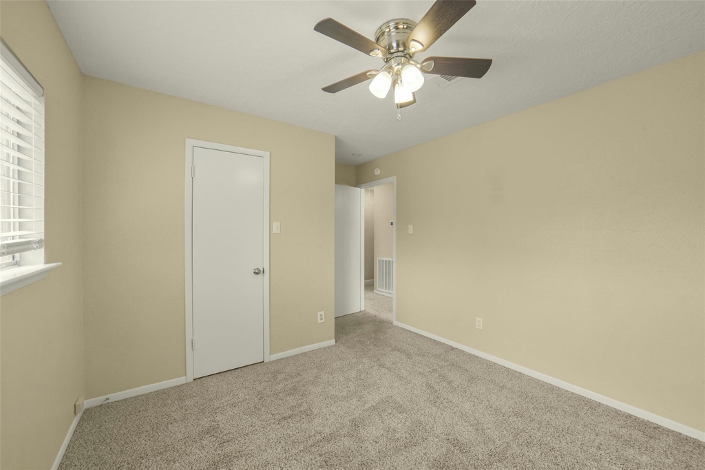 3638 Village Grove Drive - Photo 39