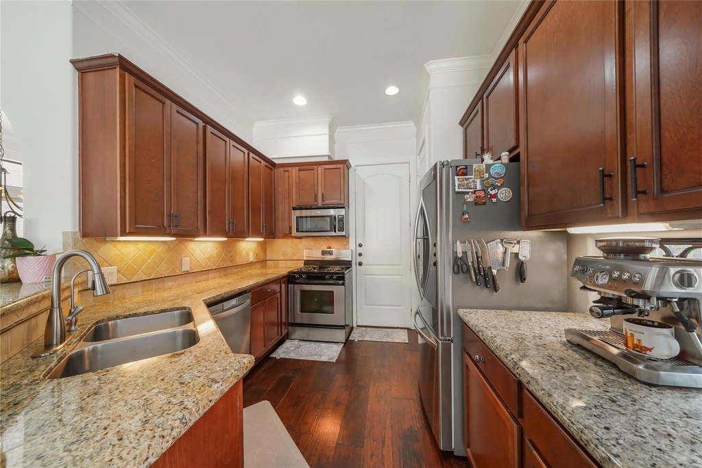 11020 Little John Way - Photo 11
