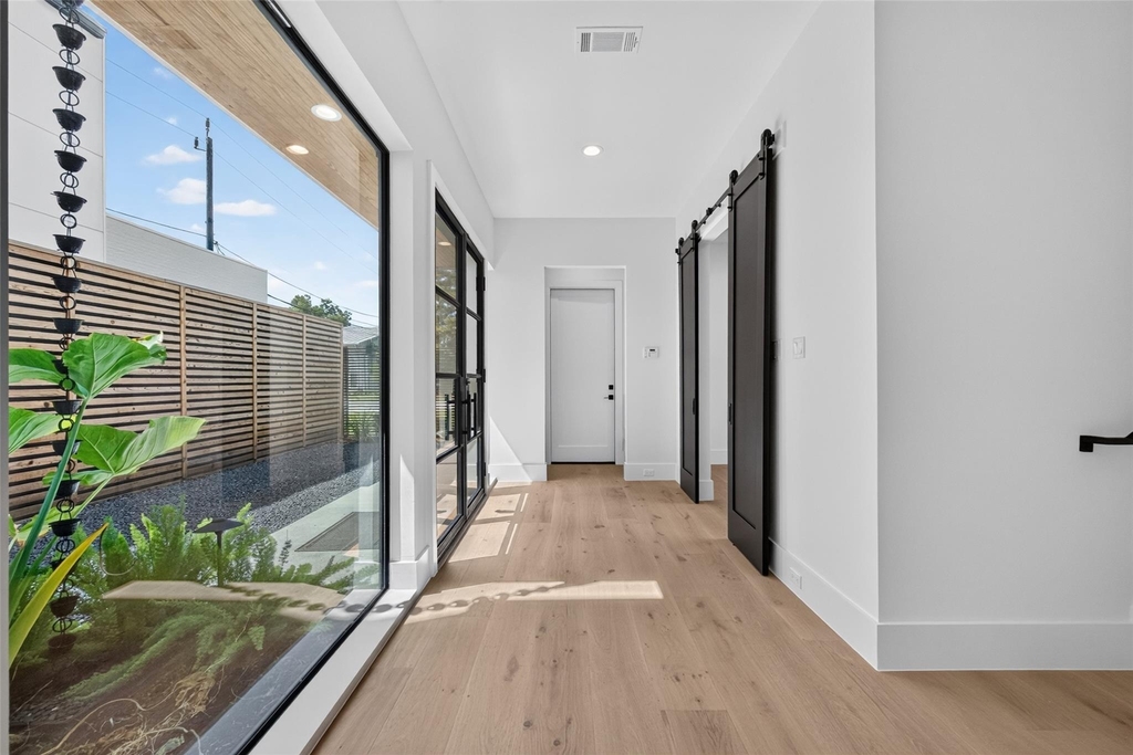 1508 Woodvine Drive - Photo 16