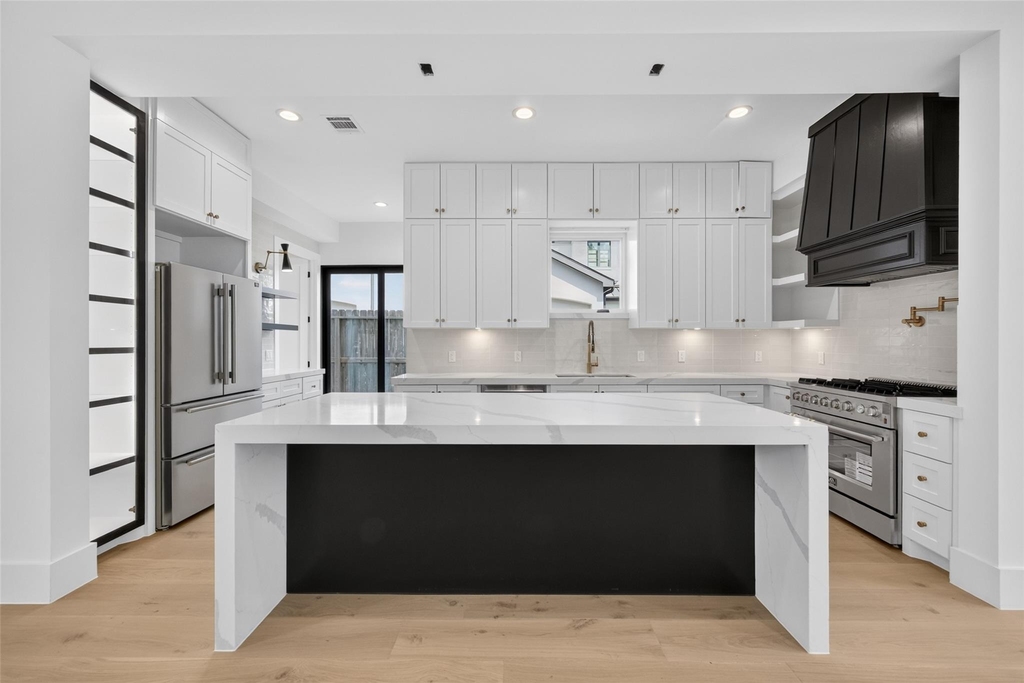 1508 Woodvine Drive - Photo 10