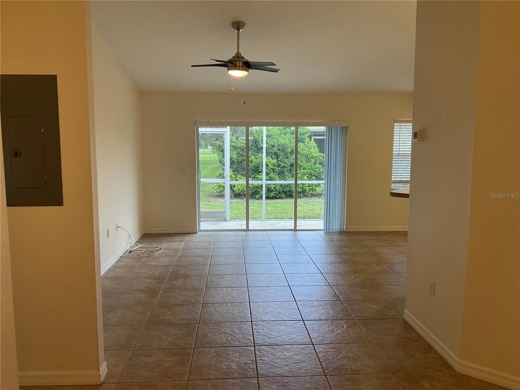 178 Rotonda Boulevard W - Photo 1