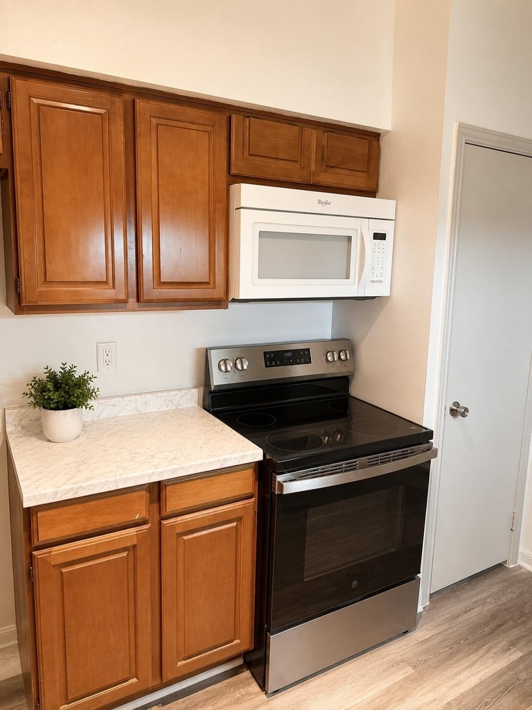 2425 Underwood Street - Photo 6