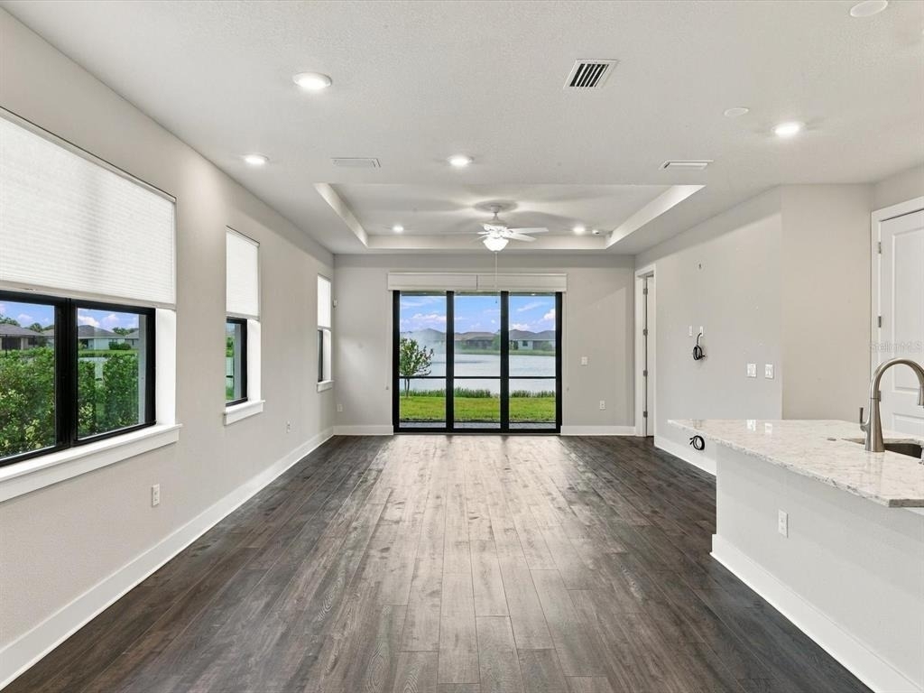 18519 Dayspring Place - Photo 8