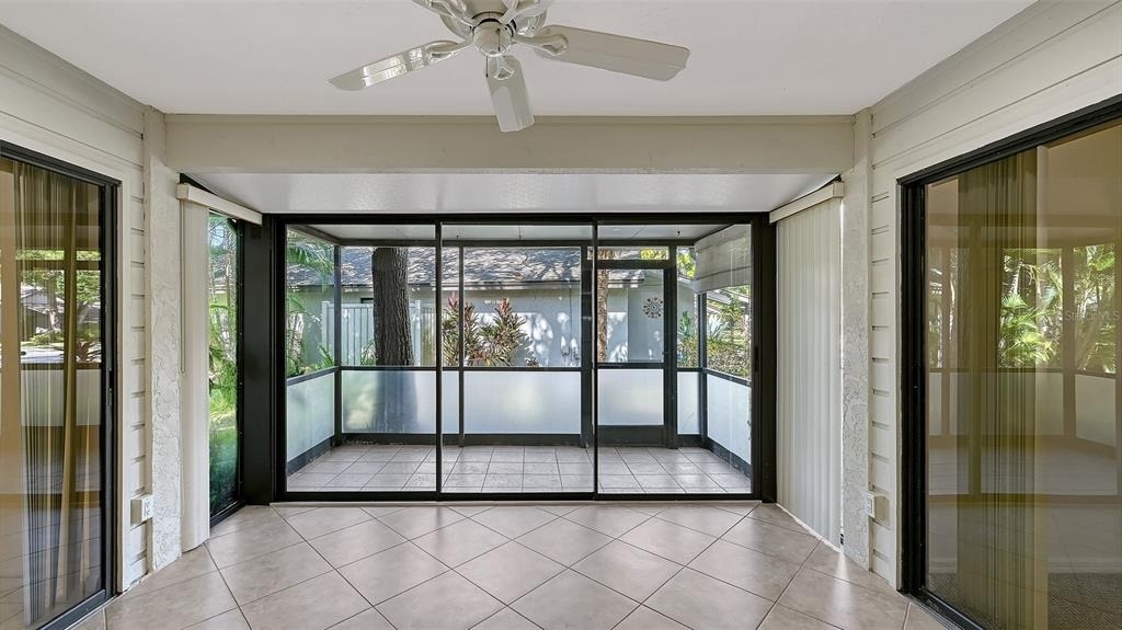 4799 Oak Forest Drive W - Photo 10