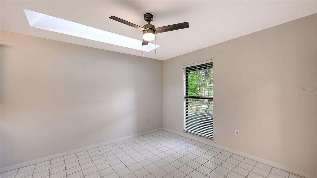 4799 Oak Forest Drive W - Photo 25