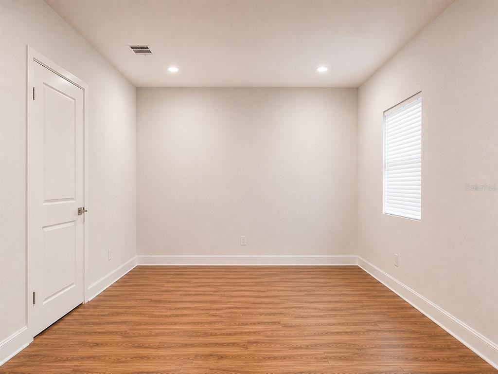 108 Mission Hills Avenue - Photo 5