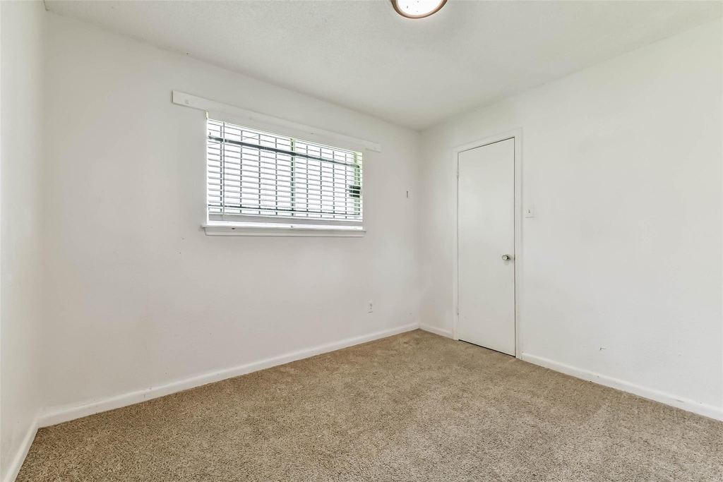 12203 Cape Hyannis Drive - Photo 17