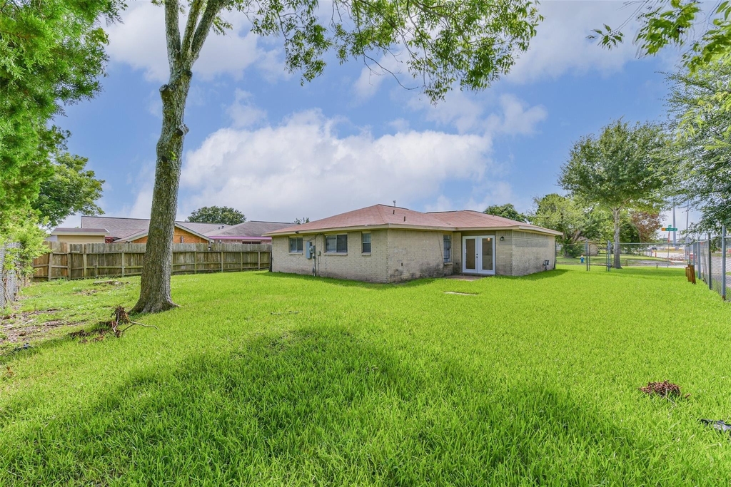 12203 Cape Hyannis Drive - Photo 18