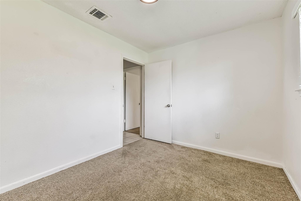 12203 Cape Hyannis Drive - Photo 7