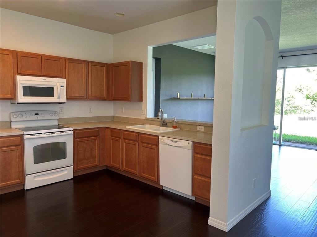 9761 50th Street Circle E - Photo 5