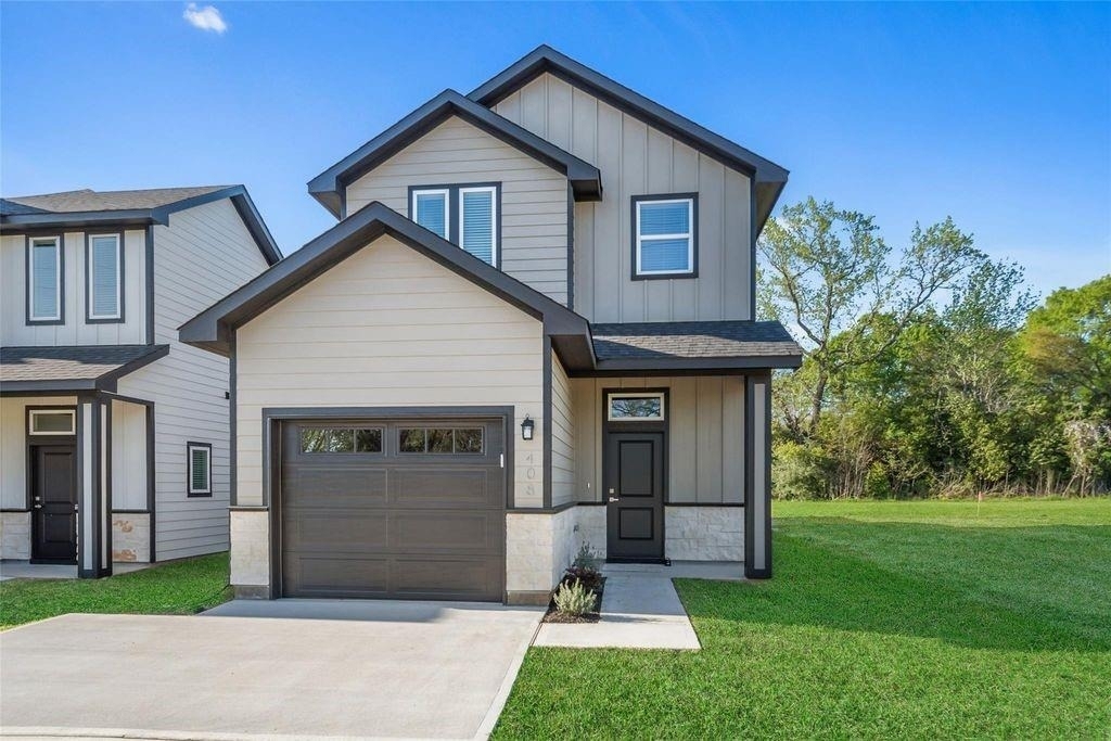 408 W Marlin Street - Photo 1